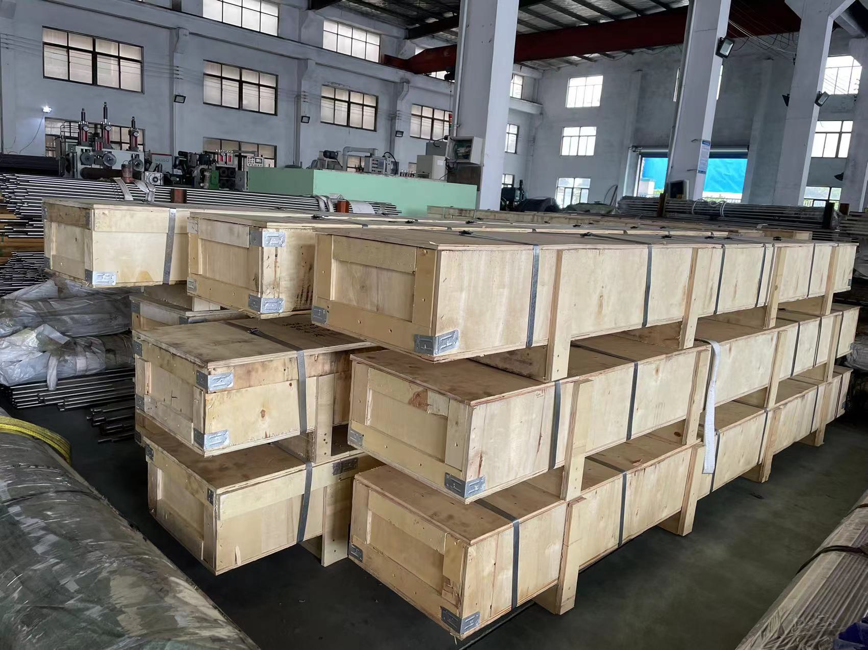 Cấp cây đặc thép không gỉ SUS303Cu phi 5mm dài 3000mm