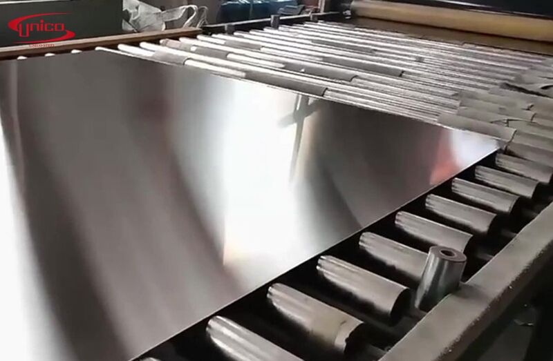 bề mặt inox hình thành như thế nào