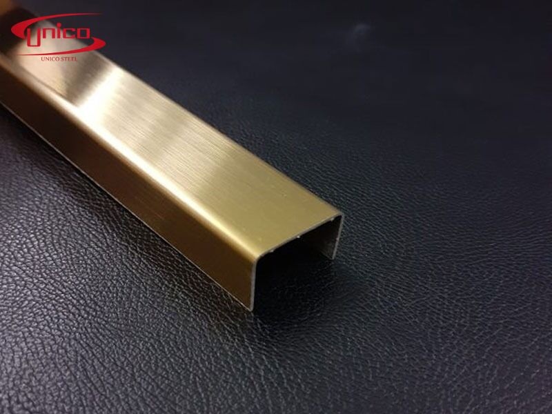 chọn nẹp U inox theo m&aacute;c v&agrave; bề mặt