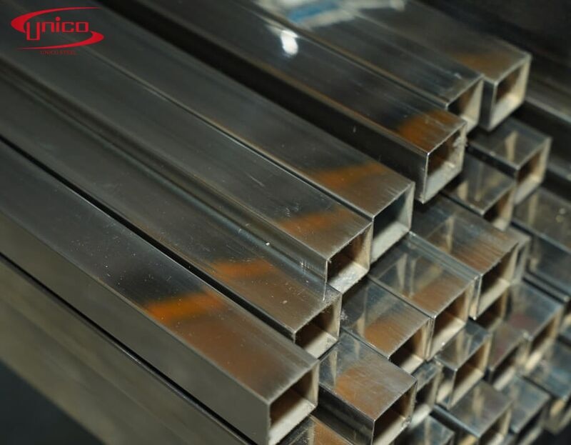 đặc điểm inox hộp vu&ocirc;ng 304