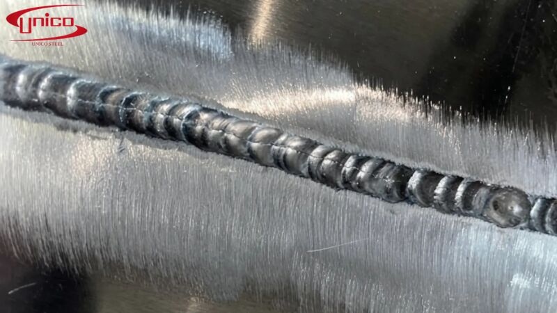 lỗi thường gặp khi h&agrave;n inox