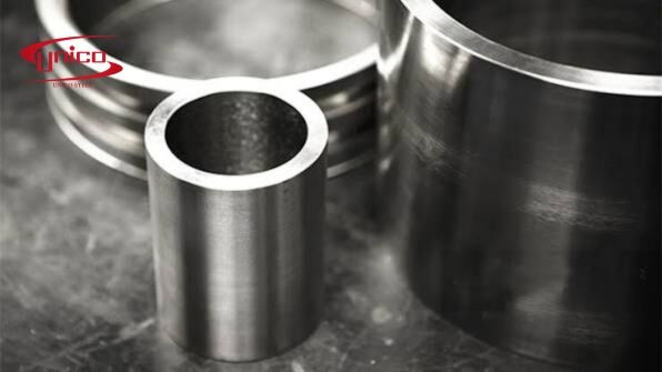 So Sánh Inox 316Ti Và 316L: Nên Chọn Vật Liệu Nào Cho Từng Điều Kiện Làm Việc?